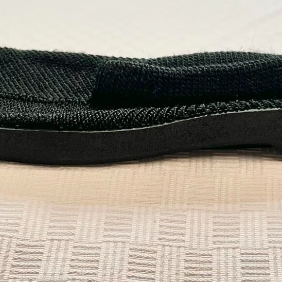 Size 12 Men's Black Fabric Water/Beach Shoes - Like New Condition - Picture 4 of 10